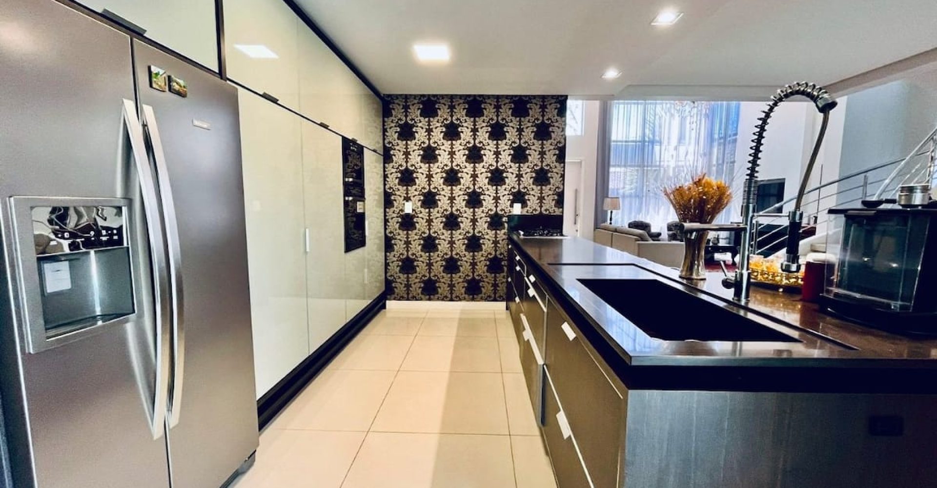 091c28f0-27dc-434d-8e92-b7496f0f1968