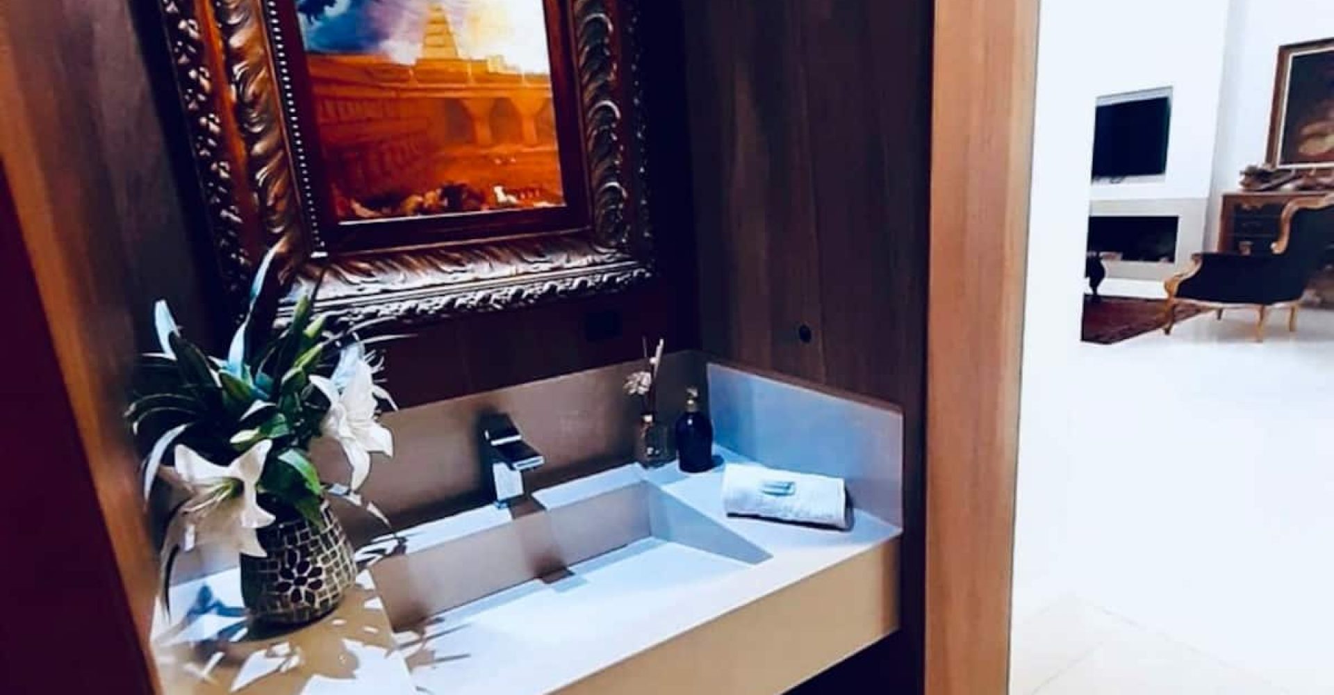 22093373-59d3-45e8-b6ce-08fca3c6363a