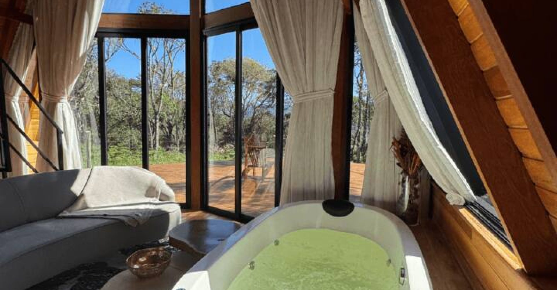 5676ab78-a1d7-4aad-9c5b-9033297ca764