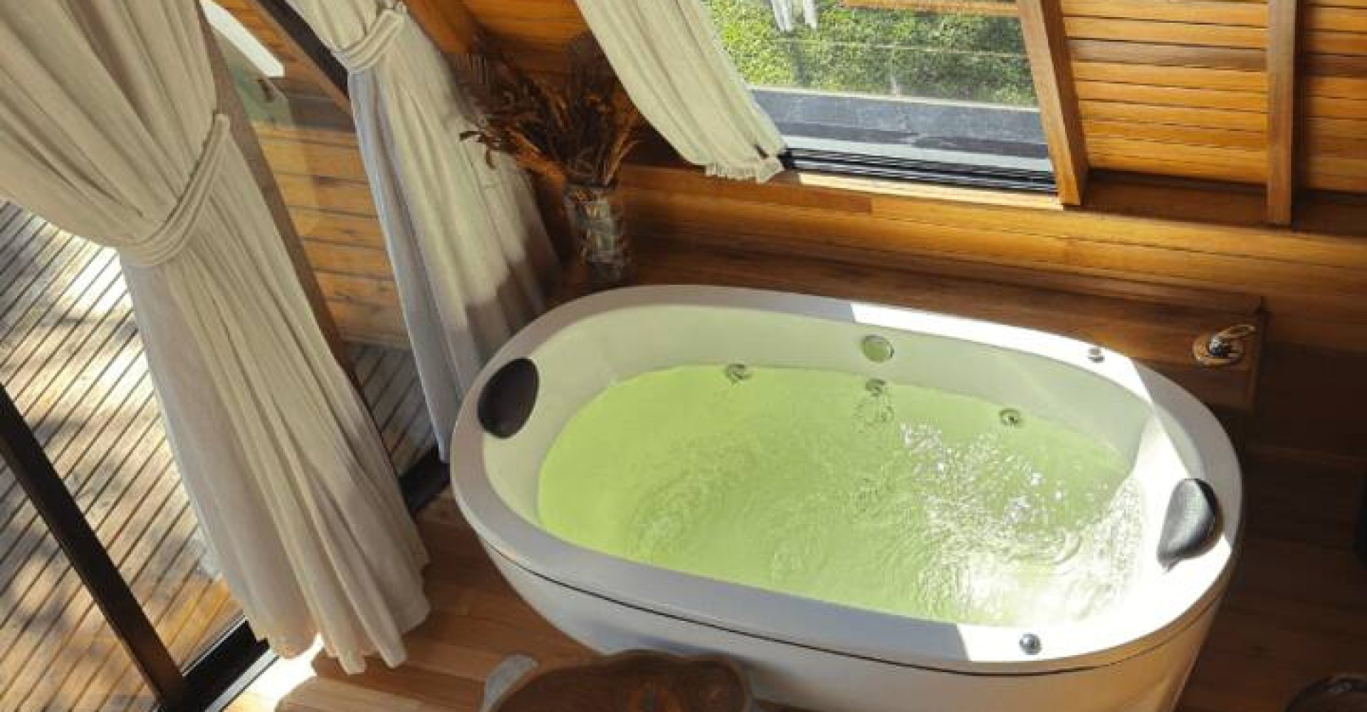 7c52e2de-e9e2-4c62-9949-179361719ba0