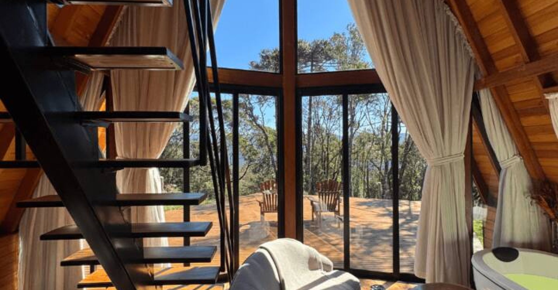 e8cc12e5-1e54-4c7d-a3bc-35f5cccddec3